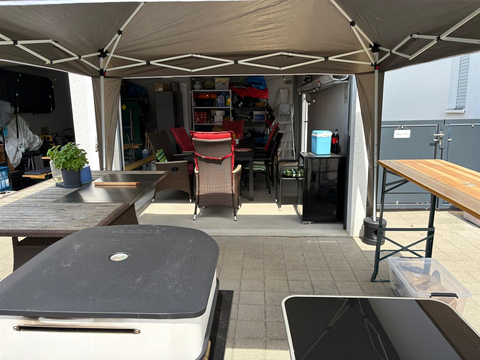 Garage 03